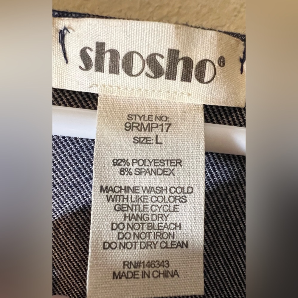 ShoSho Blue Denim Sleeveless Button Up Romper With Waist Tie & Pockets! Size L. - Picture 11 of 11